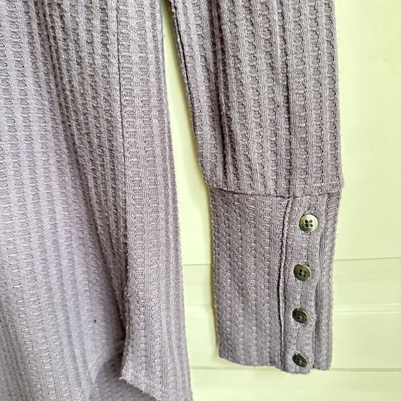 Chaser Womens Small Waffle Knit Round Neck Long Sleeve Henley Thermal Purple Top - Picture 5 of 6